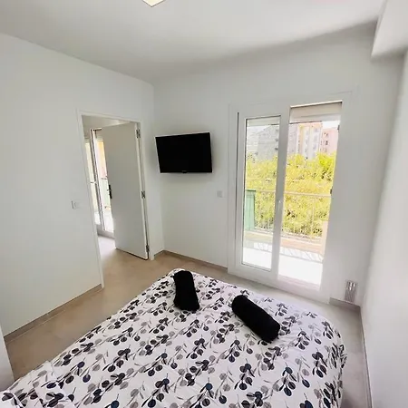 Appartement New 2-room, Comfort, 2 Min Beach, Air Conditioning, Wifi, Terrace Antibes