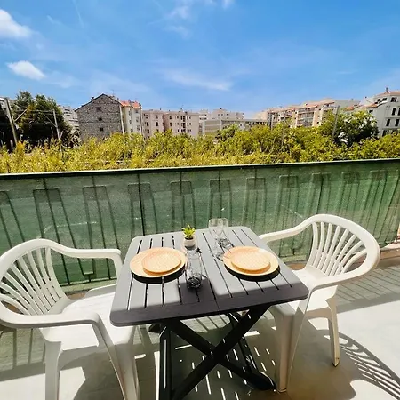 New 2-room, Comfort, 2 Min Beach, Air Conditioning, Wifi, Terrace *