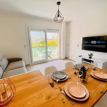 Apartamento New 2-room, Comfort, 2 Min Beach, Air Conditioning, Wifi, Terrace *
